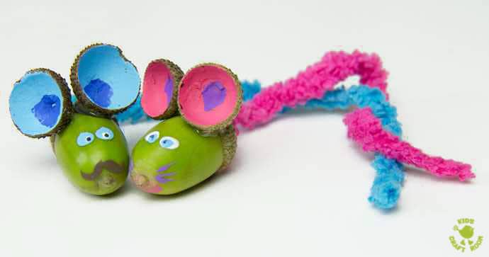 ACORN MOUSE CRAFT -We love these adorable ACORN MICE, such a cute Nature craft for Fall. Autumn crafts and acorn crafts for kids are such fun. Squeak!