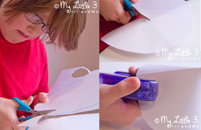 Handprint Angel Tree Toppers - homemade Christmas decorations for kids. (My Little 3 and Me)