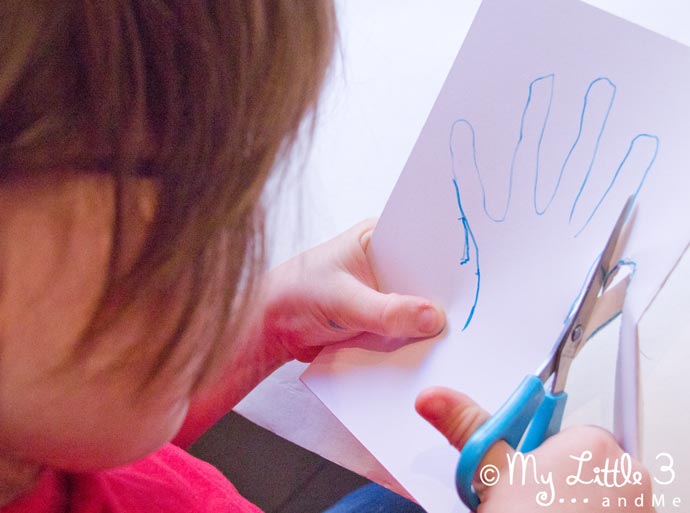 Handprint Angel Tree Toppers - homemade Christmas decorations for kids. (My Little 3 and Me)