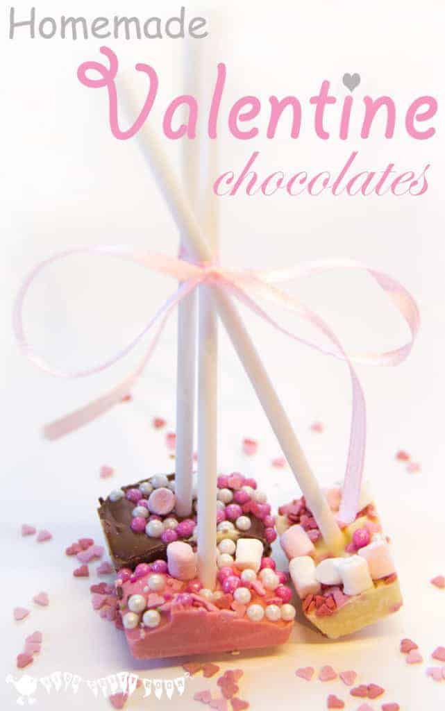 HOMEMADE CHOCOLATE POPSICLES are such a fun way for kids of all ages to get creative in the kitchen. Quick, easy and cheap to make these tasty treats are great for creative play dates or as little gifts for friends.