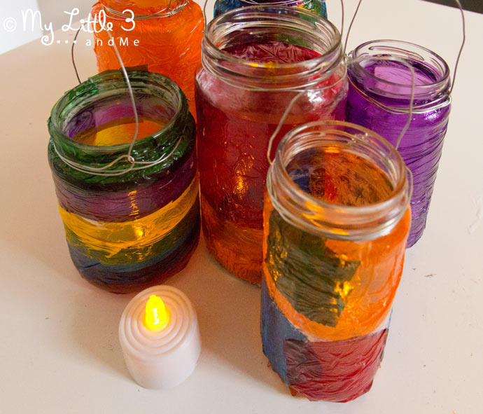 Easy Stained Glass Effect Lanterns, a lovely Autumn/Fall craft for kids and a great way to explore colour mixing.