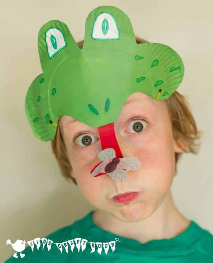 PAPER PLATE FROG MASK - perfect for a Spring and Summer frog craft and play activity for kids. Croak, Croak! Free printable template. #frog #frogcrafts #springcrafts #summercrafts #paperplates #paperplatecrafts #kidscrafts #craftsforkids #kidsactivities #kidscraftroom #masks #dressingup #DIYmasks #spring #frogs