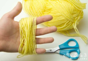 Dingle Dangle Scarecrow Puppet step 3.