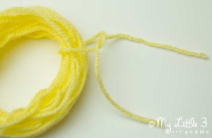 Dingle Dangle Scarecrow Puppet step 4.