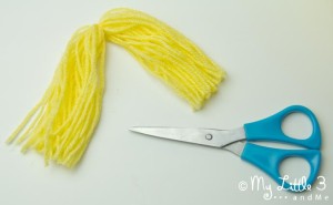 Dingle Dangle Scarecrow Puppet step 5.