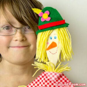 Dingle Dangle Scarecrow Puppet