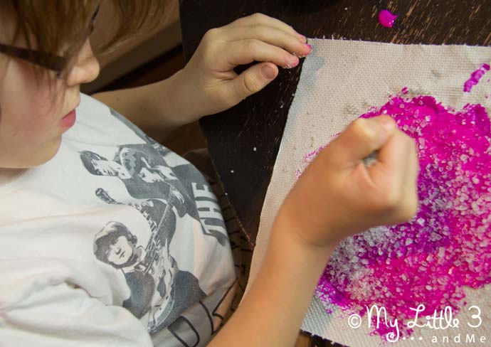 A simple Frosted Snowflake Craft for kids.
