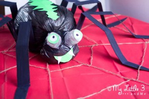Giant glow-in-the-dark spider decoration