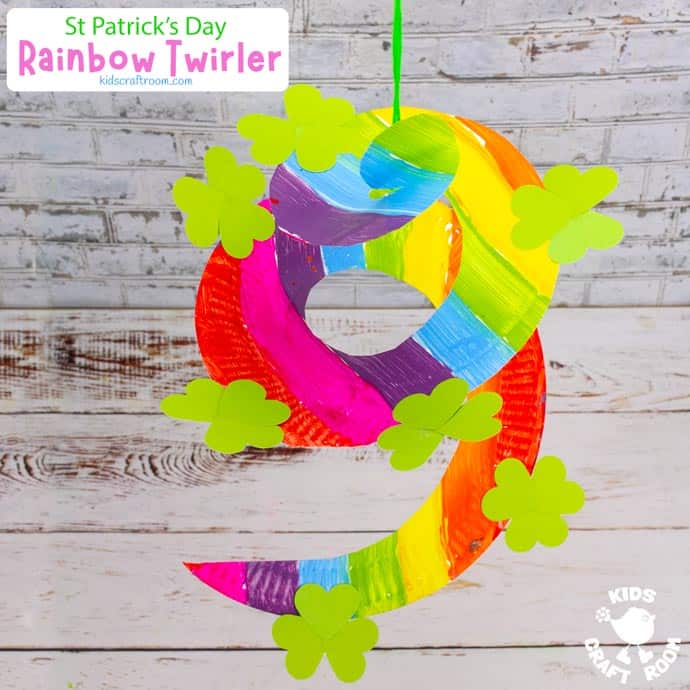St Patrick's Day Paper Plate Twirler Craft