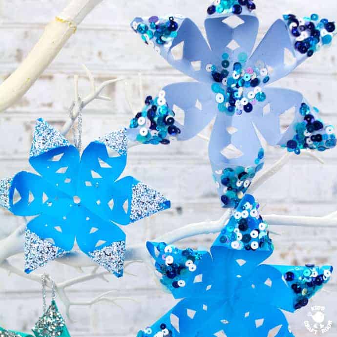 Stunning 3D Snowflake Craft