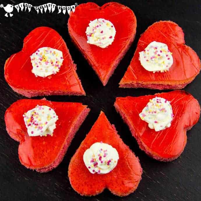 TRIFLE CAKES, fun and delicious, perfect for parties.